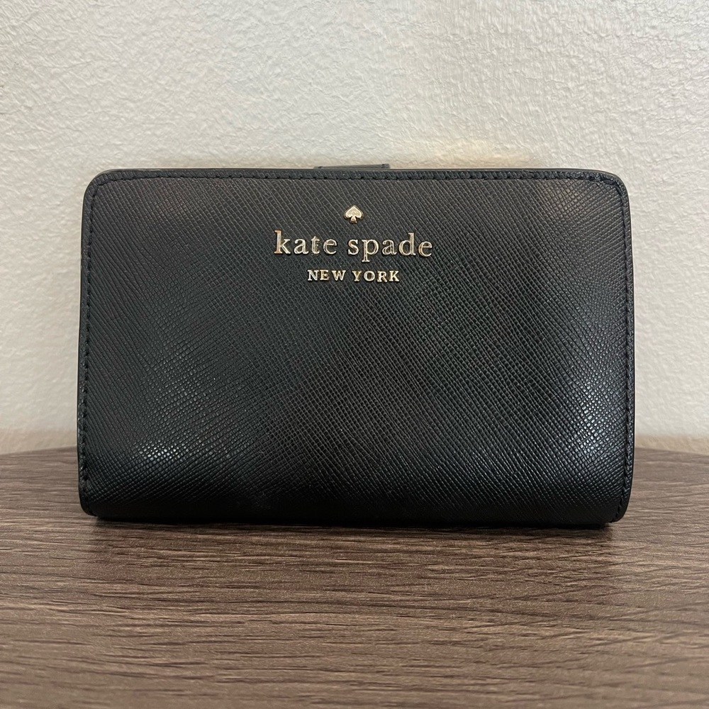 Kate Spade Staci Medium Compact Bifold Wallet - Picture 2 of 14